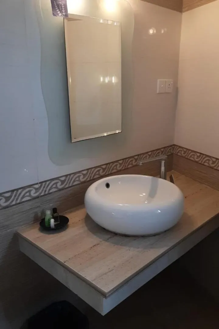 *** Отель Kalapuwa Nature Resort Негомбо Шри-Ланка